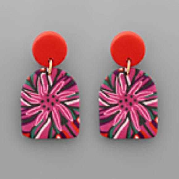 Geometric Flower Print Clay Earrings - Picture 2 of 2